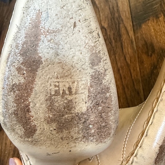 Frey Women's Phoenix Cream Mules, size 6.5 - Picture 5 of 9